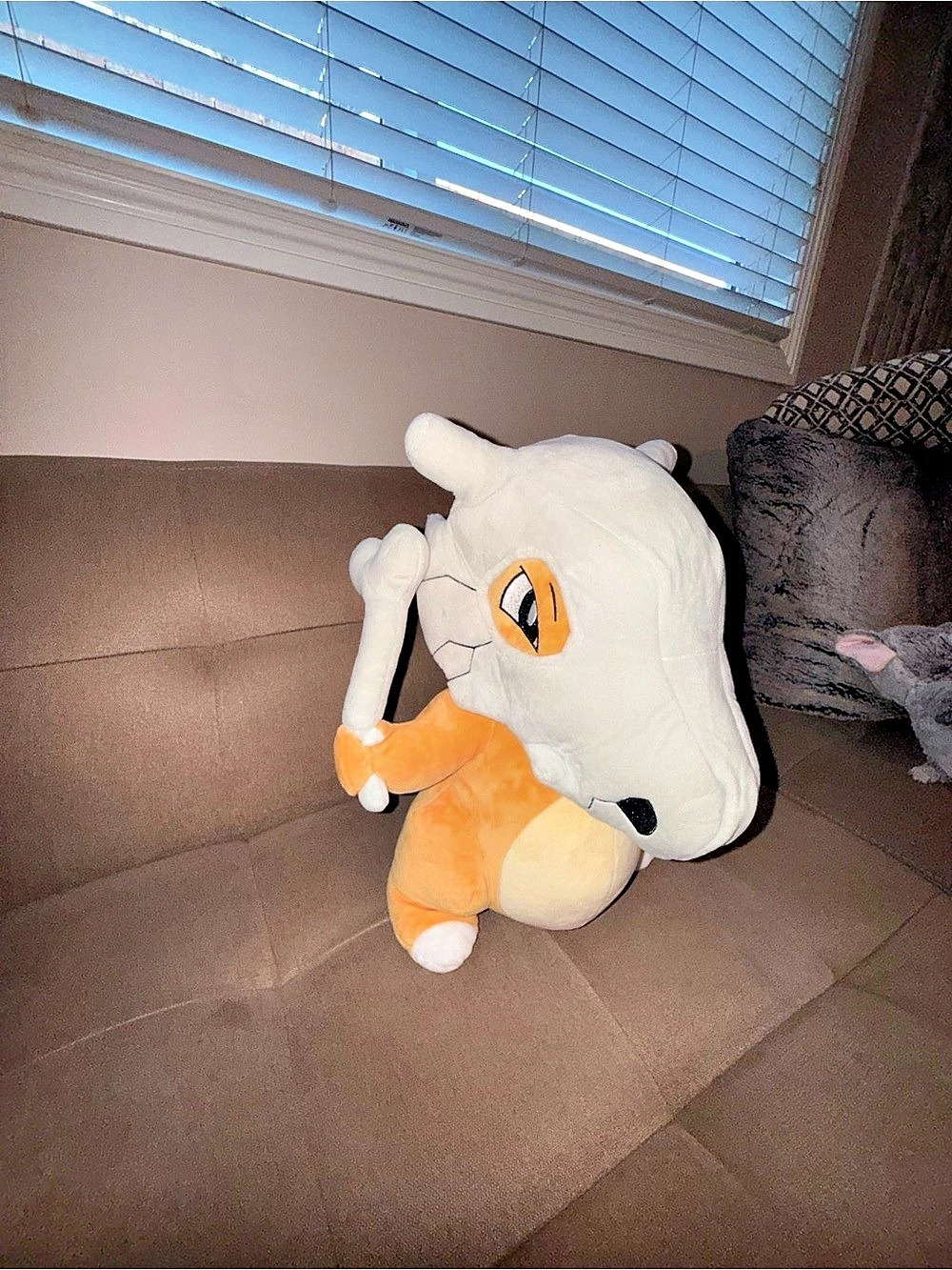 Pokémon Reshiram Plush Stuffed Animal Orange & White
